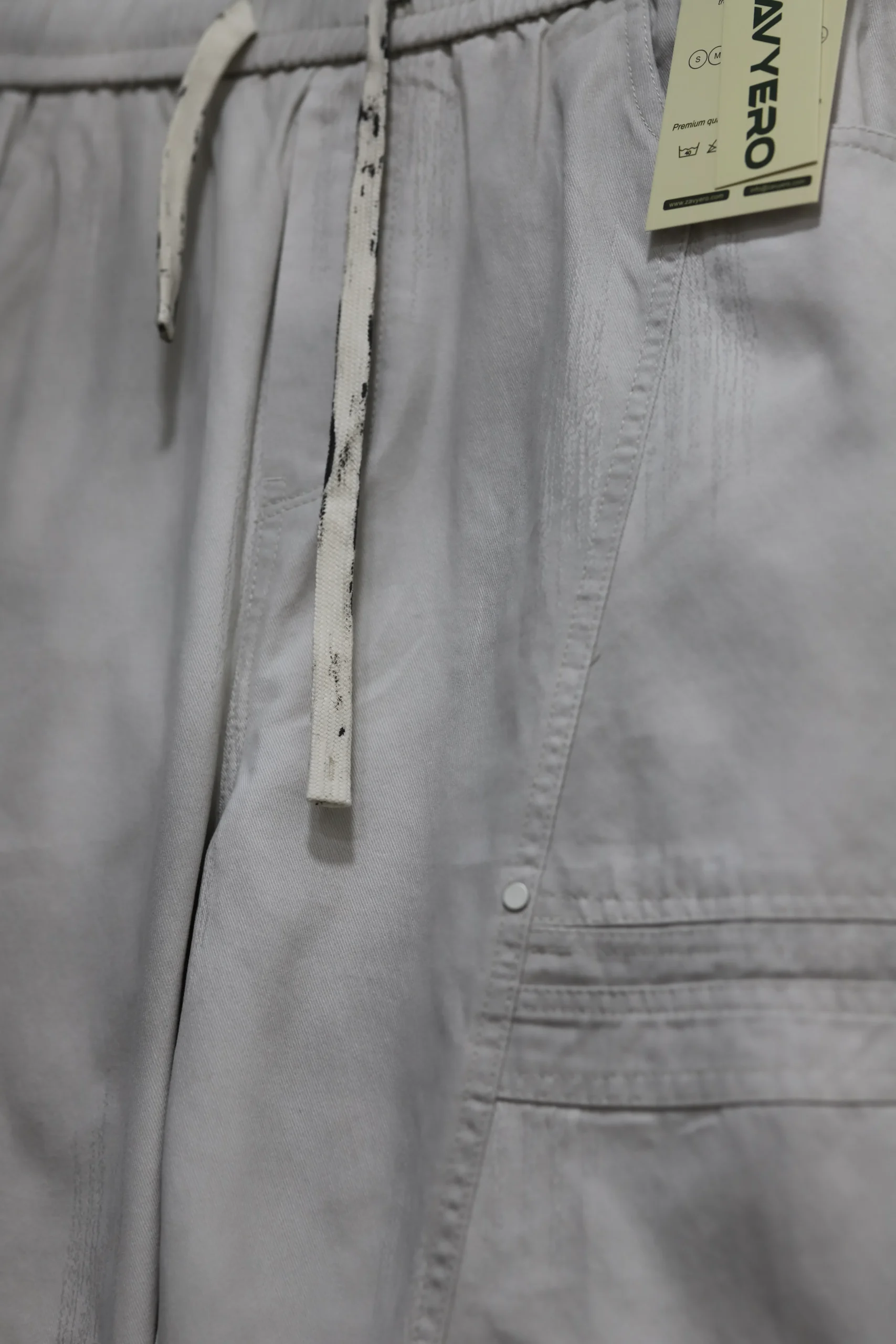 Grey Baggy Trousers with Pockets for Men - Image 5