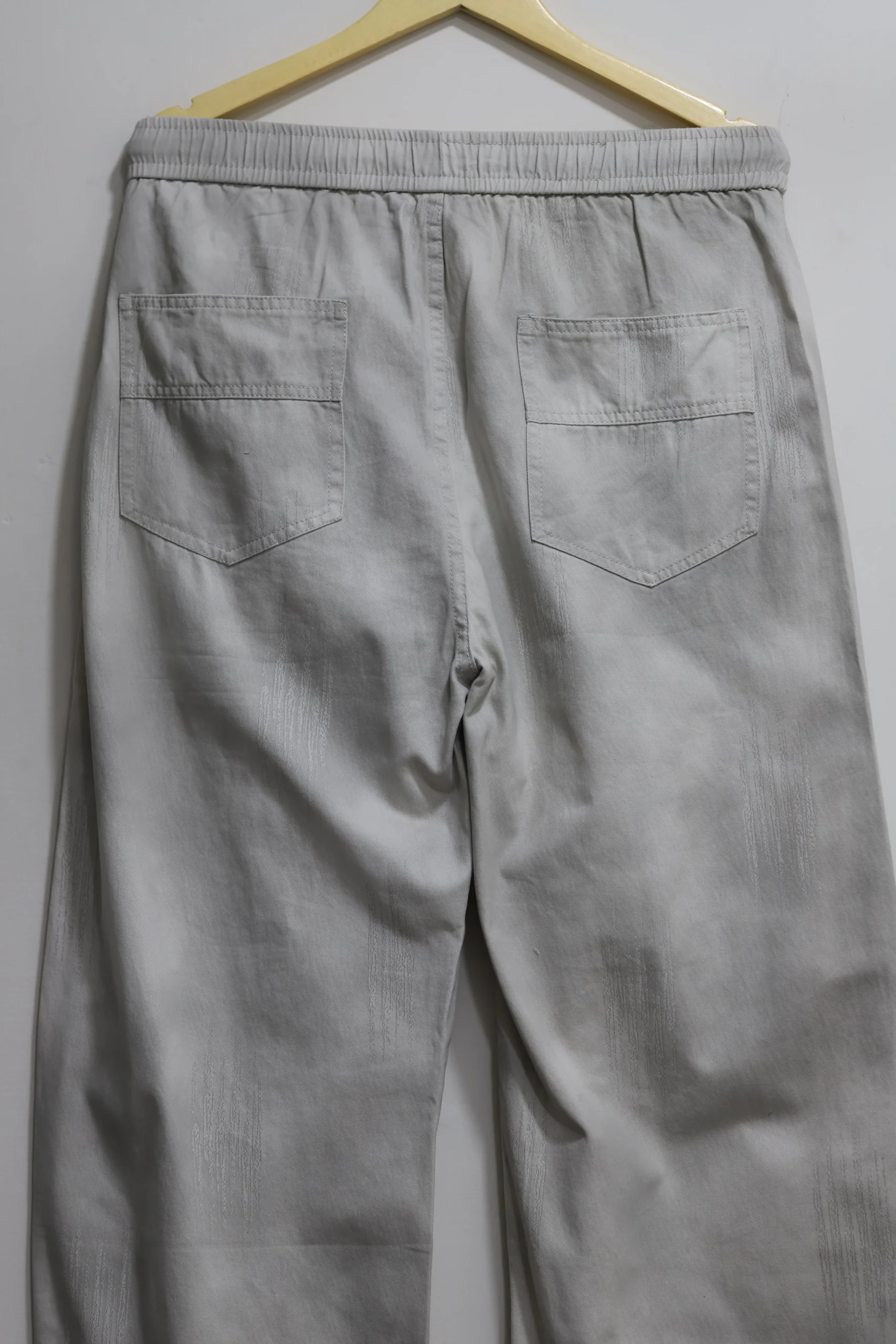 Grey Baggy Trousers with Pockets for Men - Image 2