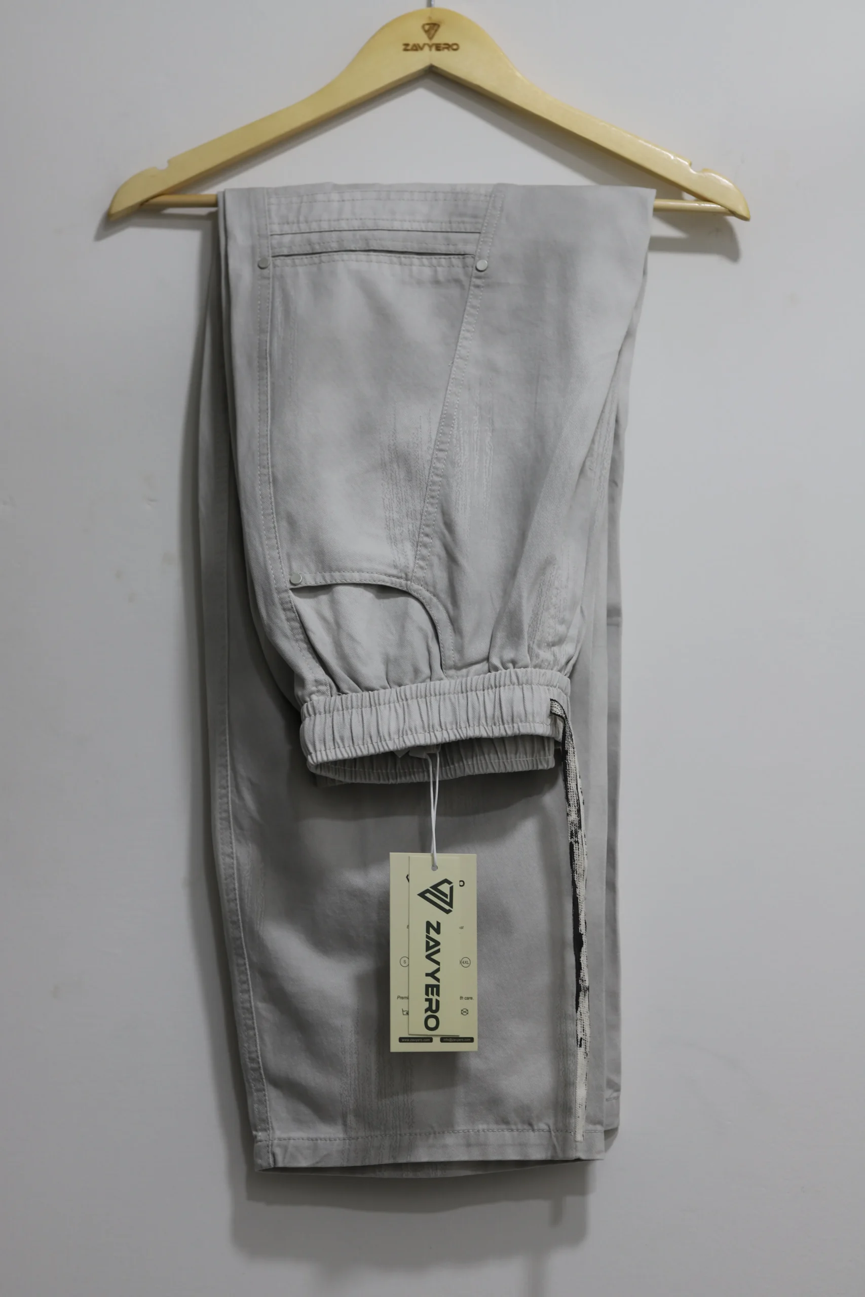 Grey Baggy Trousers with Pockets for Men - Image 7