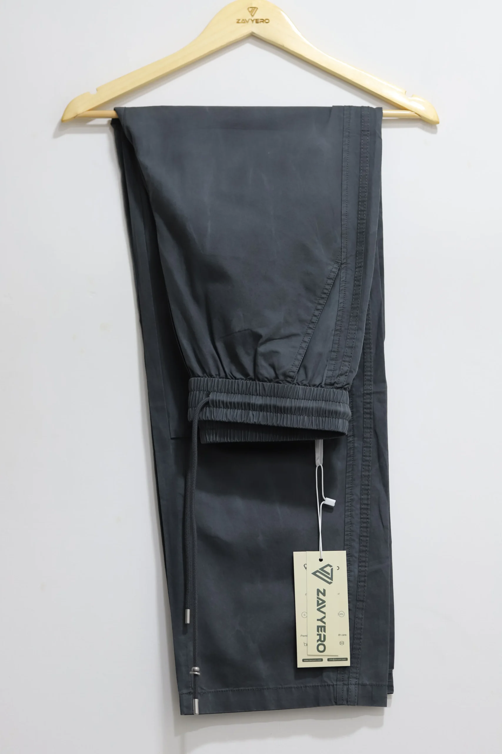 Men's Minimalist Black Baggy Trousers - Image 4