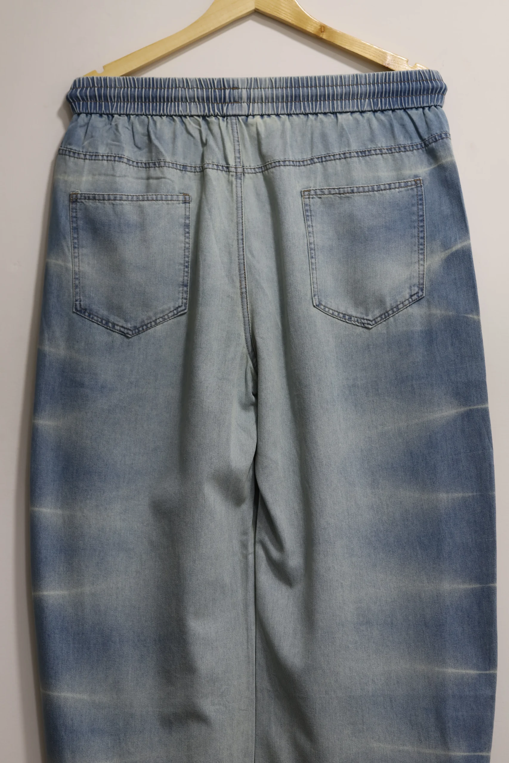 Men's Neon Blue Baggy Jeans with White Side Stripes - Image 4