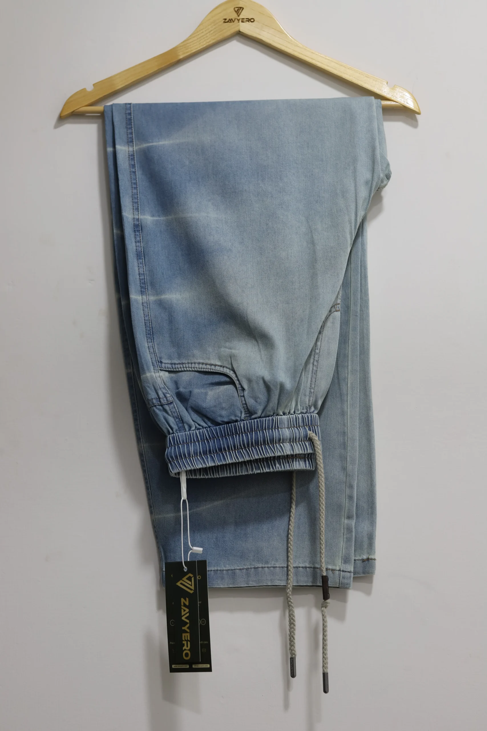 Men's Neon Blue Baggy Jeans with White Side Stripes - Image 5