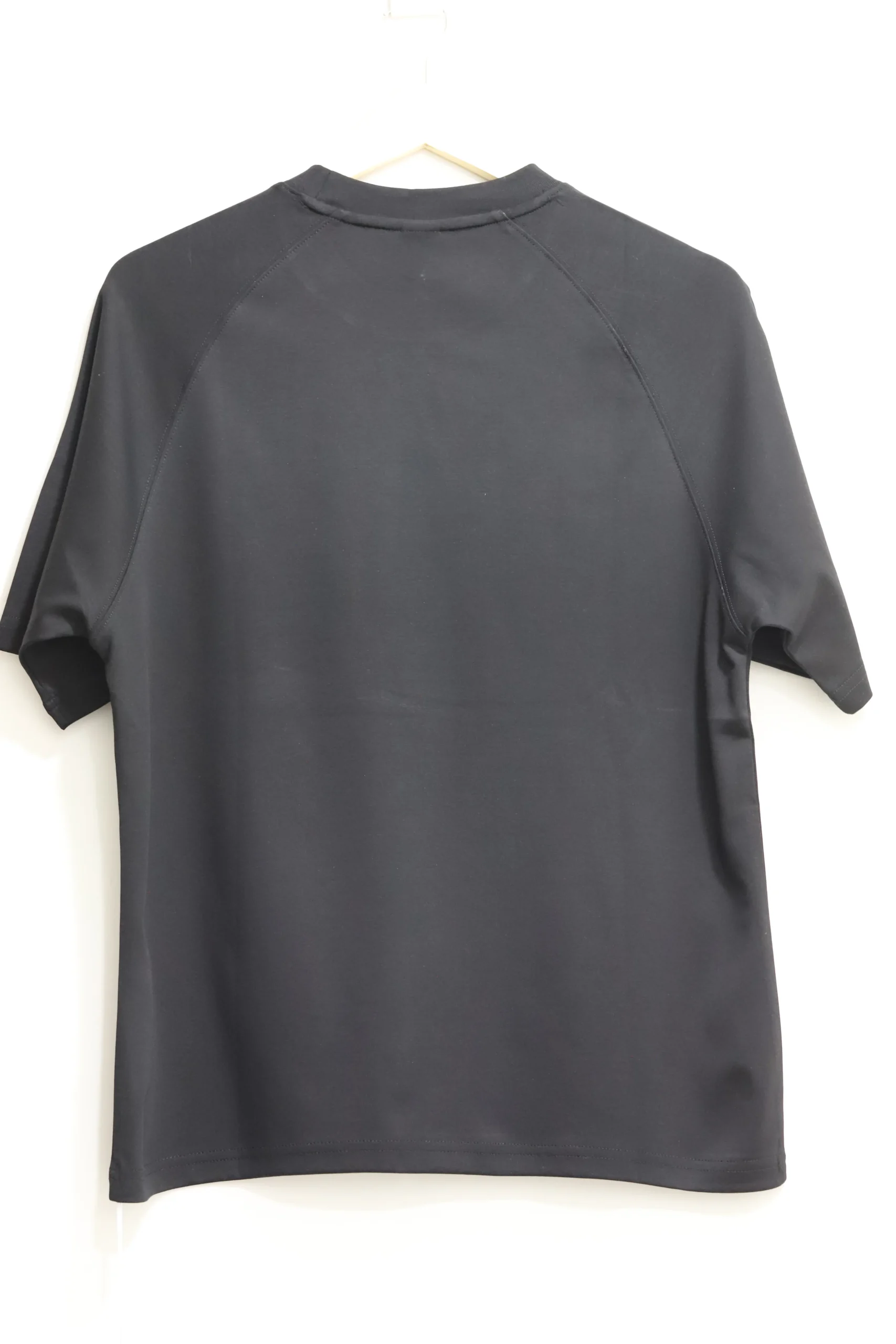 Women's Black Casual Tee for Everyday Wear - Image 2