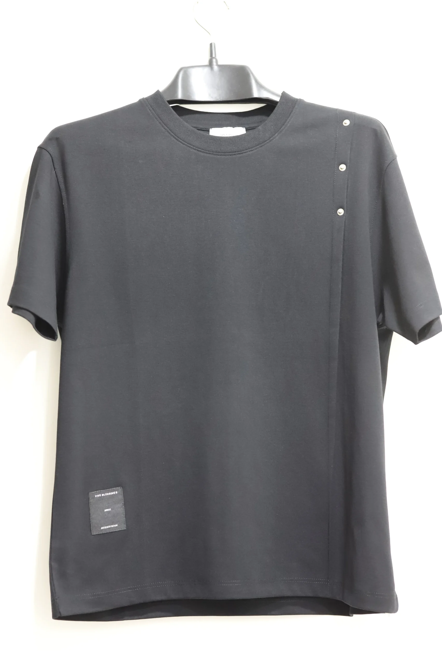 Women's Black Casual Tee with Designed Side Detail