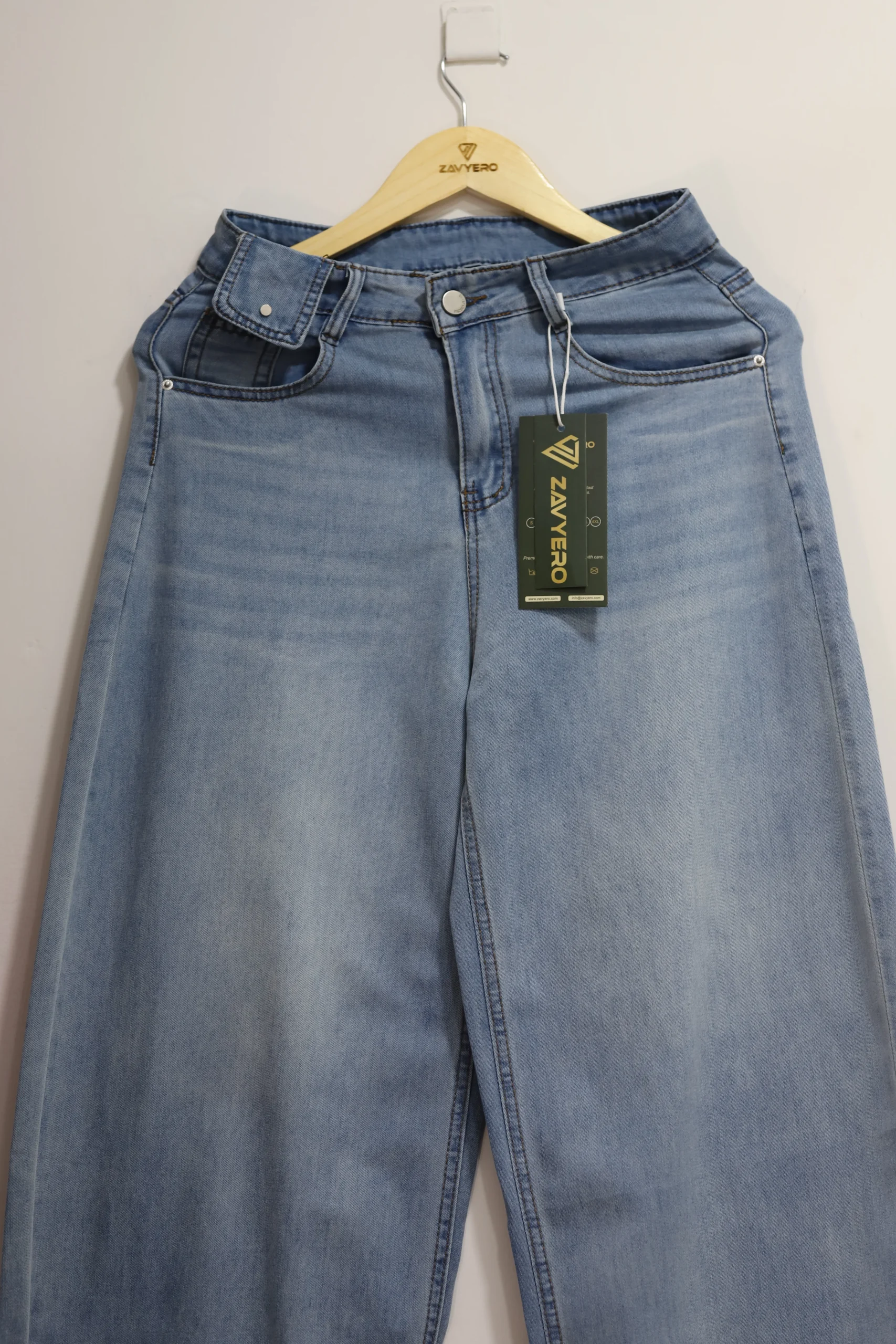 Women’s Plain Light Blue Jeans